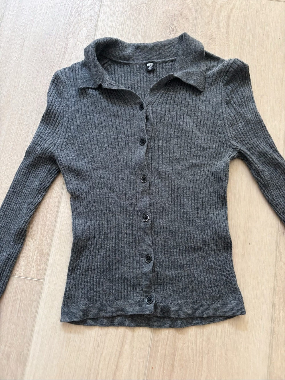 Uniqlo Women's Ribbed Dark Gray Button-Up Collared Cardigan
